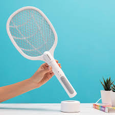 Raquette anti-moustiques électrique